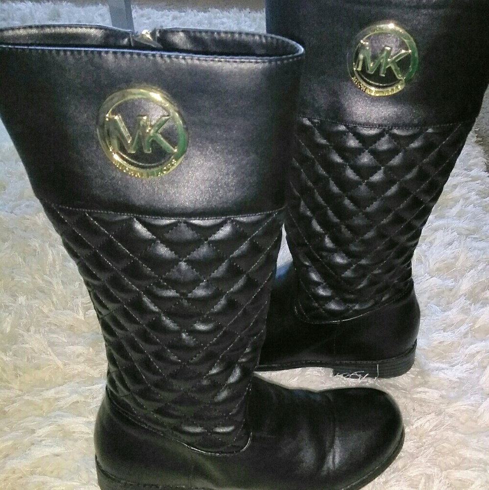 Michael Kor Boots